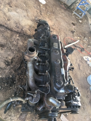 เครื่อง6BF1 175แรง ปั้มลม มีใบคลุม พร้อมใช้งาน58000 บาท