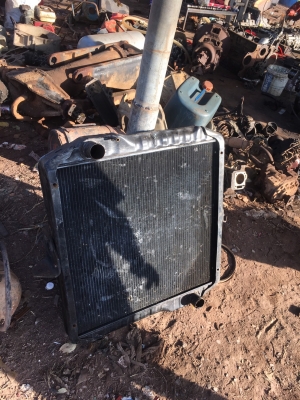 หม้อน้ำHINO ZM 55001บาท พร้อมใช้งาน