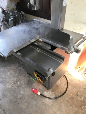 เลื่อยตัดกระดูก