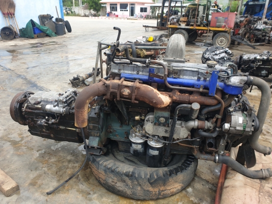 เครื่อง นิสสัน pe6  225  แรง