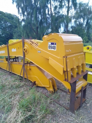 ชุดบูมอาร์มยาว KOMATSU PC120 ชุดบูมอาร์มยาว 40 ฟุต ของใหม่จากนอก พึ่งนำเข้ามา อุปกรณ์ครบชุด