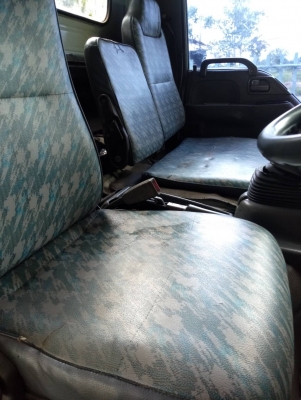 ขายหัวรถNPR สวย อุปกรณ์ครบ ราคา 65000 บาท สนใจติดต่อคุณเอ 087-049-9962 ขายหัวรถNPR สวย อุปกรณ์ครบ ราคา 65000 บาท สนใจติดต่อคุณเอ 087-049-9962