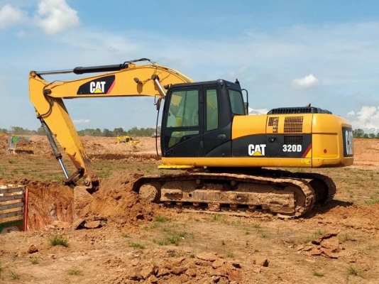 ⭐⭐⭐Cat320D Japan ใช้งาน 10171ช.ม  พร้อมลงงาน เอกสารเล่มทะเบียน