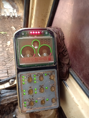 ขายCAT 320B เล่มทะเบียน ไฟฟ้าต้องเชค