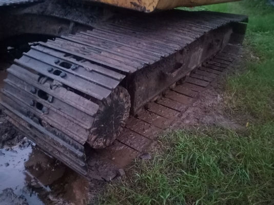 ขายCAT 320B เล่มทะเบียน ไฟฟ้าต้องเชค