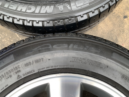 ล้อแม็ก Toyota Vigo ขอบ 16 สีเทาหน้าเงา แถมยาง 215-65-16 Michelin ปี 16 ล้อแม็ก Toyota Vigo ขอบ 16 สีเทาหน้าเงา แถมยาง 215-65-16 Michelin ปี 16