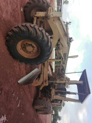 ⭐⭐⭐Catterpillar 140G 5MDซีเรียล 3300 รถพร้อมใช้ ทำงานทุกวัน เจ้าของขายเอง เอกสารเล่มทะเบียน