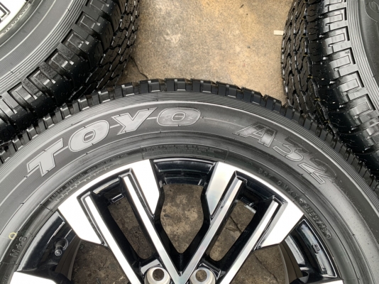 ล้อแม็กป้ายแดง New Mitsu Pajero Sport รุ่นใหม่ล่าสุด ขอบ 18 พร้อมยางป้ายแดง 265-60-18 TOYO ปลายปี 19 ล้อแม็กป้ายแดง New Mitsu Pajero Sport รุ่นใหม่ล่าสุด ขอบ 18 พร้อมยางป้ายแดง 265-60-18 TOYO ปลายปี 19