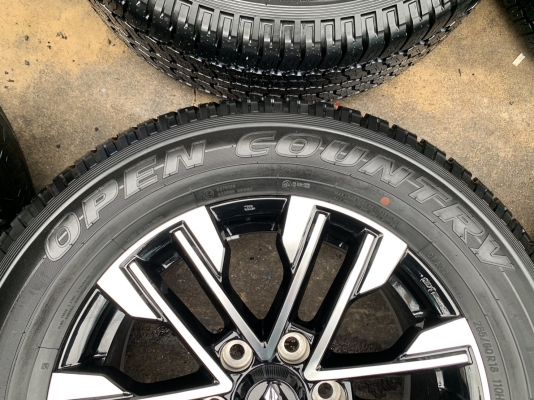 ล้อแม็กป้ายแดง New Mitsu Pajero Sport รุ่นใหม่ล่าสุด ขอบ 18 พร้อมยางป้ายแดง 265-60-18 TOYO ปลายปี 19 ล้อแม็กป้ายแดง New Mitsu Pajero Sport รุ่นใหม่ล่าสุด ขอบ 18 พร้อมยางป้ายแดง 265-60-18 TOYO ปลายปี 19