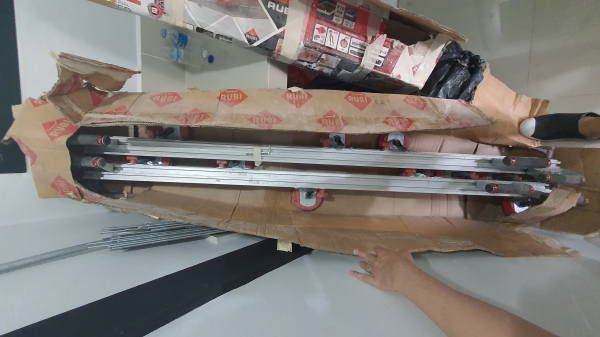 ชุดเครื่องตัด ยก กระเบื้องขนาดใหญ่จาก Rubi Thailand ชุดเครื่องตัด ยก กระเบื้องขนาดใหญ่จาก Rubi Thailand