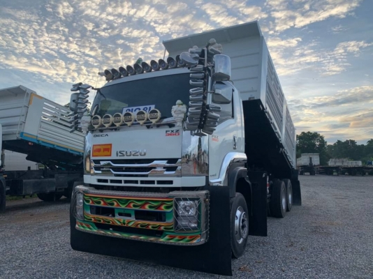 ⭐⭐⭐Isuzu FXZ360 ท่อทองปี 59 ดั้มสามมิตรวิ่ง276541ก.ม สวยเทียบป้ายแดง