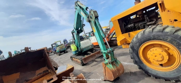 SALE FROM JAPAN* รถขุดเล็ก ยันม่าร์ YANMAR B3-3A ปี2002 (เทียบเท่า PC30UU-3) คอนโทรลน้ำมัน ปั๊มนิ้ว