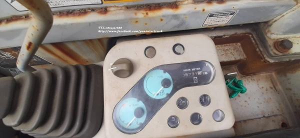 SALE FROM JAPAN* รถขุดเล็ก ยันม่าร์ YANMAR B3-3A ปี2002 (เทียบเท่า PC30UU-3) คอนโทรลน้ำมัน ปั๊มนิ้ว