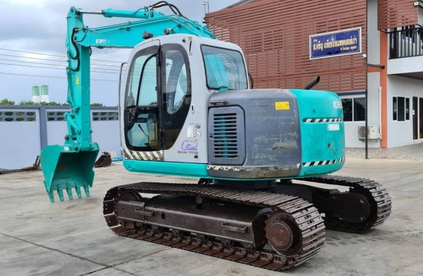 ขายด่วน785,000บาทรถแบคโฮKOBELCOSK115SR-6มาร์ซิคเทียบเท่าPC120ซีเรียล์สูงออโต้คันเร่งเต่ากะต่ายคลนโทลน้ำมันปั้มนี้วระบบไฟฟ้าครบเร็วแรงไม่โหลดเครื่อง 4สูบ อีซูซู4BG1มีตัวสับคอลโทลรถนอกเพื่งนำเข้ามาใหม่จากญี่ปุ่นยังไม่เคยใช้งานในไทยเลย