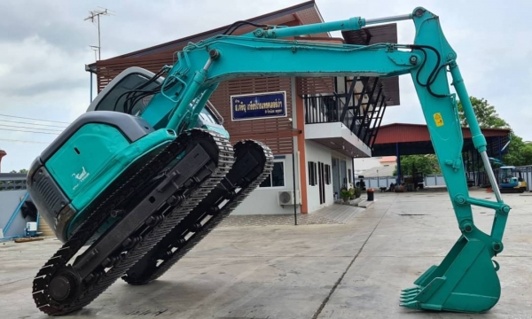 ขายด่วน785,000บาทรถแบคโฮKOBELCOSK115SR-6มาร์ซิคเทียบเท่าPC120ซีเรียล์สูงออโต้คันเร่งเต่ากะต่ายคลนโทลน้ำมันปั้มนี้วระบบไฟฟ้าครบเร็วแรงไม่โหลดเครื่อง 4สูบ อีซูซู4BG1มีตัวสับคอลโทลรถนอกเพื่งนำเข้ามาใหม่จากญี่ปุ่นยังไม่เคยใช้งานในไทยเลย