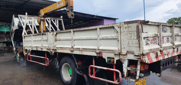 ขาย 655,000 บาท ISUZU DECA 195 แรง