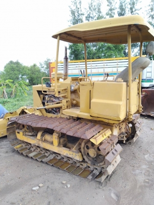 รถแทรกเตอร์ตีนตะขาบ KOMATSU D2-5 รถสวย สภาพดี 5 กระบอก มี VDO การทำงานให้ชม รถแทรกเตอร์ตีนตะขาบ KOMATSU D2-5 รถสวย สภาพดี 5 กระบอก มี VDO การทำงานให้ชม