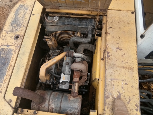 ขายด่วนแบคโฮ โคมัสสุkomatsu pc120-5 พร้อมใช้งาน ขายด่วนแบคโฮ โคมัสสุkomatsu pc120-5 พร้อมใช้งาน