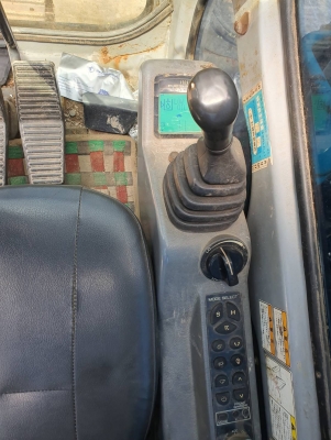 ขาย 850,000 รถเก่านอก Kobelco Sk120 Mark 5 Super ขาย 850,000 รถเก่านอก Kobelco Sk120 Mark 5 Super