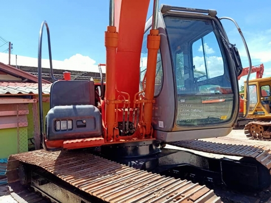 ขายHITACHI ZX120-1 เก่านอกแท้  สภาพสวย แทรค70  เดิมๆๆ  ใช้งานมาแค่ 6,xxxชั่วโมง  พร้อมใช้  โทร 089-3818694 จ๊อย