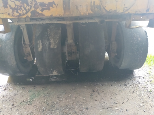 ขายรถบด DYNAPAC ล้อยาง7ล้เอกสารทะเบียน