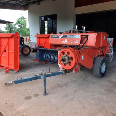 ขายเครื่องอัดฟางตราช้างHB130พลัส