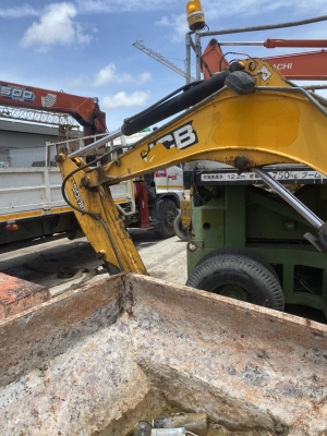 ขาย 395,000 บาท JCB DSC35ZTS ทำงาน 6,xxx ชม