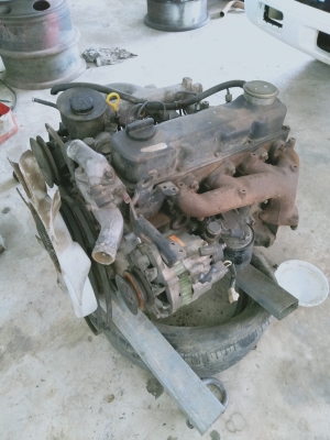 เครื่องนิสสัน td27 0966746747