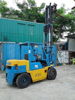 ดีเซล ขายโฟล์คลิฟต์ 4ตัน ดีเซล พร้อมใช้