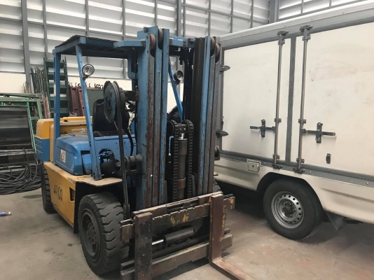 ดีเซล ขายโฟล์คลิฟต์ 4ตัน ดีเซล พร้อมใช้