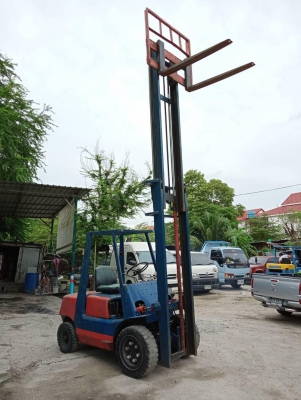 ดีเซล2.5ตัน พร้อมใช้งาน