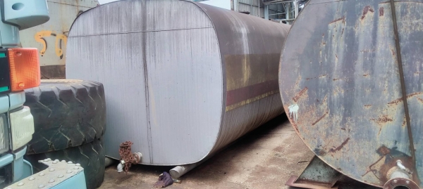 <ขายแล้ว> ถังน้ำมันเหล็ก 20,000 ลิตร อายุการใช้งาน ประมาณ 10 ปี
