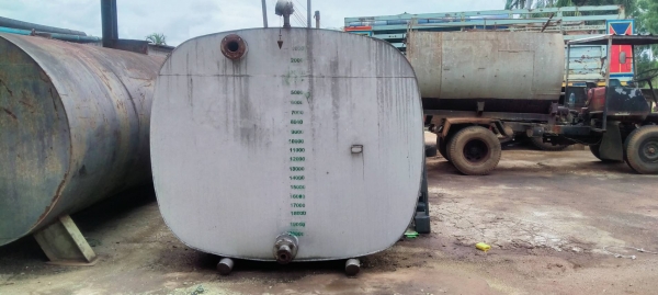 <ขายแล้ว> ถังน้ำมันเหล็ก 20,000 ลิตร อายุการใช้งาน ประมาณ 10 ปี