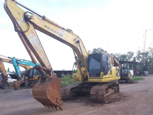 ขาย 1,150,000 KOMATSU pc 200-8 เล่มทะเบียน ไฟฟ้าครบ เครื่องดี ปั้มแรง เอวมีขยับ ช่วงล่างเต็ม รถพร้อมใช้เอกสารพร้อมโอน รถอยู่ ปทุมธานี สามโคก 090-772-3710 090-772-3708