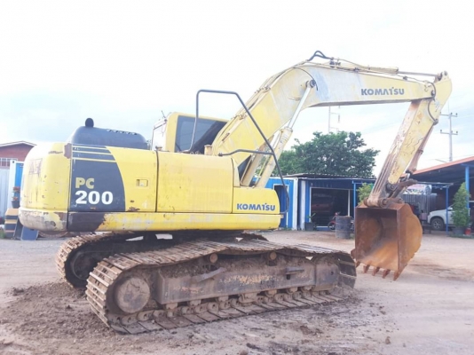 ขาย 1,150,000 KOMATSU pc 200-8 เล่มทะเบียน ไฟฟ้าครบ เครื่องดี ปั้มแรง เอวมีขยับ ช่วงล่างเต็ม รถพร้อมใช้เอกสารพร้อมโอน รถอยู่ ปทุมธานี สามโคก 090-772-3710 090-772-3708