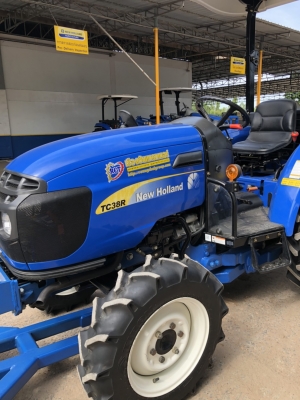 นิว ฮอลแลนด์ รุ่น Tc38r 38 แรงม้า
