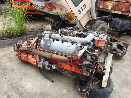 เครื่อง hino ef550  พร้อมเกียร์