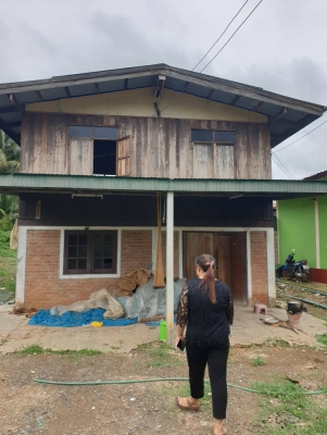 ขายบ้านพร้อมที่ดินเพชรบูรณ์ มีโฉนดครุฑแดง ติดอุทยานแห่งชาติตาดหมอก ติดทางหลวง ไฟฟ้าประปาพร้อมเข้าอยู่ได้เลย ขาย850,000บาท