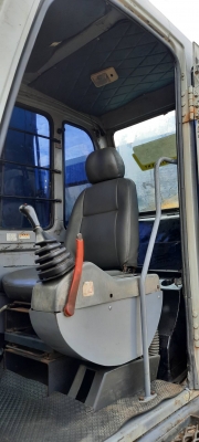 โกเบ 120 มาคไฟว์ซุบเปอร์ เก๋งเหลี่ยม ไฟฟ้าครบ  ระบบดี แอร์เย็น โซ่ใหม่ ใบแจ้งจำหน่าย