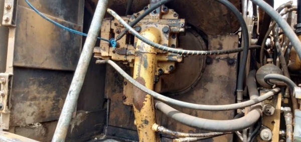 ขาย 495,000 บาท CATTERPILAR 320V2 ขาย 495,000 บาท CATTERPILAR 320V2