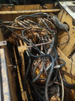 ขาย 495,000 บาท CATTERPILAR 320V2 ขาย 495,000 บาท CATTERPILAR 320V2