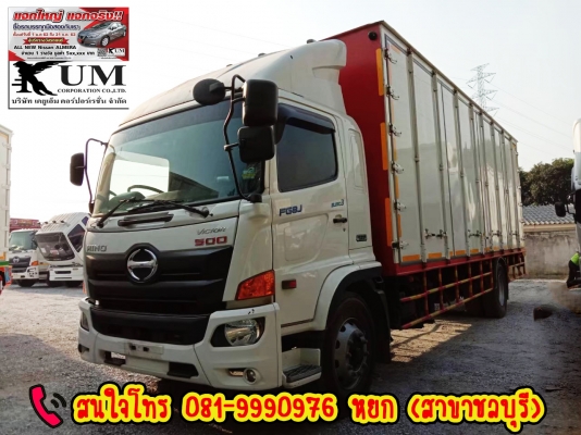 ขายครับ Hino Victor ปี 59 หกล้อตู้สิบบาน 240 แรง สนใจโทร 081-9990976 หยกครับ