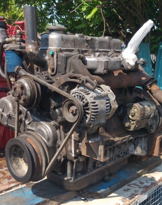 ขายเครื่องอีซูซุ c240 เครื่องตัดรถ ใช้งานได้ปกติ ตัวละ 15,000 มีหลายตัว โทร 098-5922944