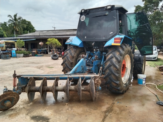 ขายรถไถฟอร์ด 6640 2 เพลาคานหน้าคาราโร่