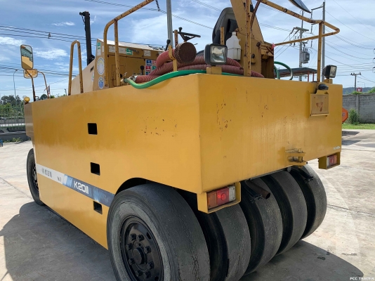 รถบด KAWASAKI รุ่น K20II สภาพสวย เครื่อง Isuzu 6BG1