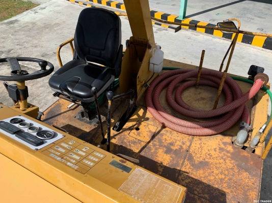 รถบด KAWASAKI รุ่น K20II สภาพสวย เครื่อง Isuzu 6BG1