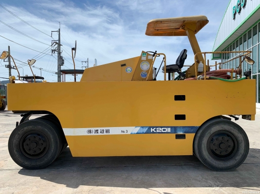 รถบด KAWASAKI รุ่น K20II สภาพสวย เครื่อง Isuzu 6BG1