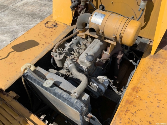 รถบด KAWASAKI รุ่น K20II สภาพสวย เครื่อง Isuzu 6BG1