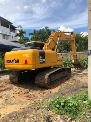 ขาย!! >>> Komatsu PC200รุ่น7 สภาพพร้อมใช้งาน ไฟฟ้าครบๆ <<< เบอร์ติดต่อ 098-7155789 086-4631102