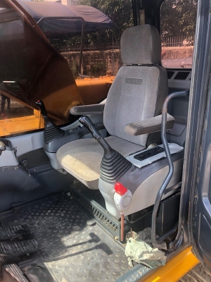 ขาย!! >>> Komatsu PC200รุ่น7 สภาพพร้อมใช้งาน ไฟฟ้าครบๆ <<< เบอร์ติดต่อ 098-7155789 086-4631102